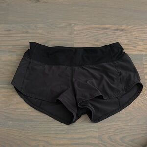 Lululemon Speed Up Low-Rise Lined Short 2.5" - black